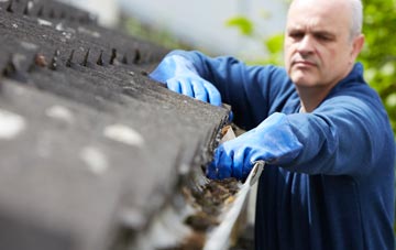 cleaning and inspecting Hemingfield roofs